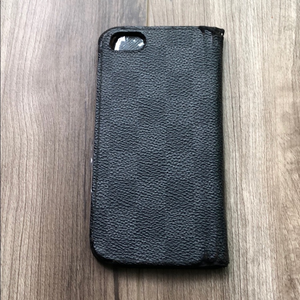 Louis Vuitton Damier iPhone case #226 - Picture 4 of 11